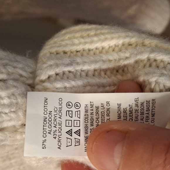 Lucky Brand Oatmeal Color Sweater EUC - Picture 7 of 7